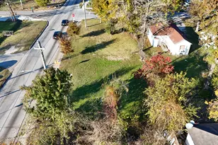 1097 Dewalt St, Houston, TX 77088 - Photo 4