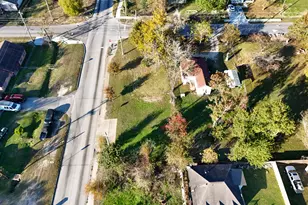 1097 Dewalt St, Houston, TX 77088 - Photo 12