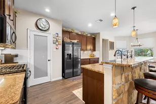 9467 Loop Rd, Bellville, TX 77418 - Photo 10