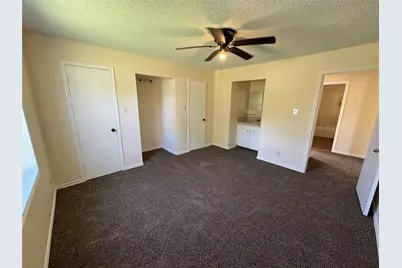 909 14th Avenue N, Texas City, TX 77590 - Photo 10