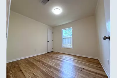 1011 Nadine Street #A, Houston, TX 77009 - Photo 8