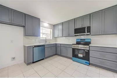7543 Wilmerdean Street, Houston, TX 77061 - Photo 10