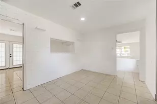 7543 Wilmerdean St, Houston, TX 77061 - Photo 16