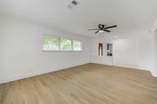 7543 Wilmerdean St, Houston, TX 77061 - Photo 4