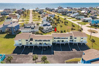304 Jean Lafitte Cove, Galveston, TX 77554 - Photo 1