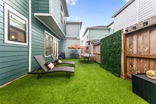 3524 Harvest Dance Dr, Houston, TX 77008 - Photo 22