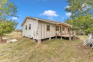 909 Ives Creek Rd, Bellville, TX 77418 - Photo 22