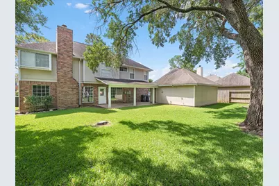 1227 Lake Estates Court, Sugar Land, TX 77498 - Photo 24