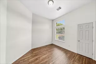 327 Leisure Ln, Montgomery, TX 77356 - Photo 14