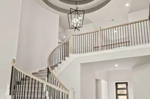 18325 Butterfield Dr, Conroe, TX 77302 - Photo 2