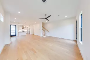 5709 Gano St, Houston, TX 77009 - Photo 12