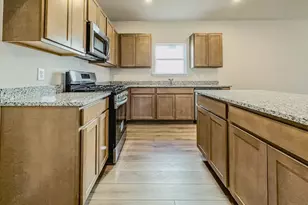 9733 Enclave Ridge Rd, Willis, TX 77318 - Photo 4