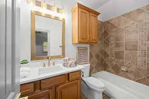 10332 Hunter Creek Ln, Conroe, TX 77304 - Photo 20