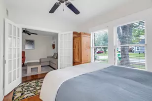 1432 Godwin St, Houston, TX 77023 - Photo 24