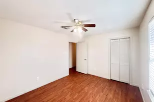 301 Enid St, Houston, TX 77009 - Photo 22