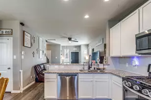 3633 Cub Dr, Conroe, TX 77301 - Photo 4