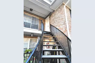 14333 Memorial Drive #16, Houston, TX 77079 - Photo 16