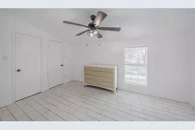 3620 Avenue J, Santa Fe, TX 77510 - Photo 12