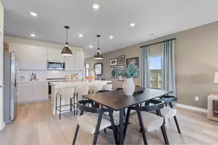 2934 Wind Cave Ln, Rosharon, TX 77583 - Photo 2