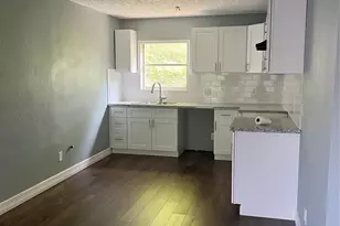 5911 Grace Ln, Houston, TX 77021 - Photo 2