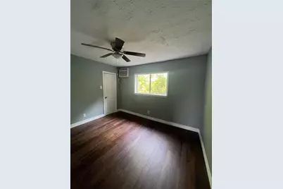 5911 Grace Lane #3, Houston, TX 77021 - Photo 4
