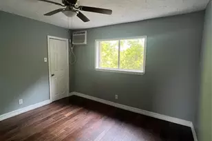 5911 Grace Ln, Houston, TX 77021 - Photo 4
