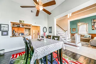 1421 Winnie St, Galveston, TX 77550 - Photo 10