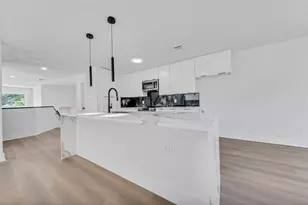 3510 Bellaire Blvd, Houston, TX 77025 - Photo 16
