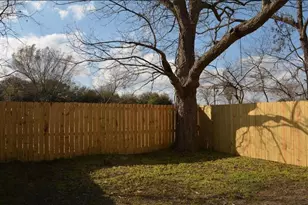 3007 Grovey St, Houston, TX 77026 - Photo 26
