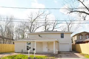 3007 Grovey St, Houston, TX 77026 - Photo 2