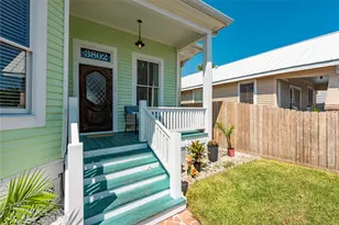 3802 Ave Q Ave, Galveston, TX 77550 - Photo 6