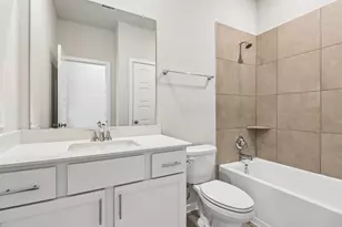 5913 Mockingbird Ldg Ln, Pearland, TX 77584 - Photo 16