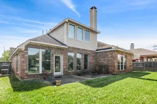 13615 Rainwater Dr, Pearland, TX 77584 - Photo 12