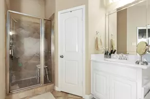 13615 Rainwater Dr, Pearland, TX 77584 - Photo 8