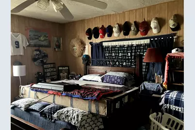820 Empire Street, El Campo, TX 77437 - Photo 6