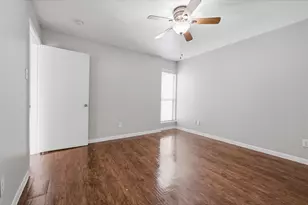 3758 Tanglewilde St, Houston, TX 77063 - Photo 14