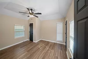 2804 Traveller Dr, League City, TX 77573 - Photo 12