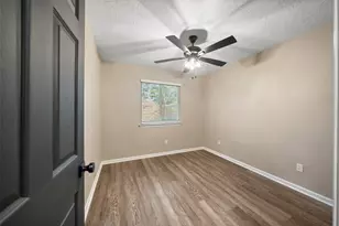 2804 Traveller Dr, League City, TX 77573 - Photo 16