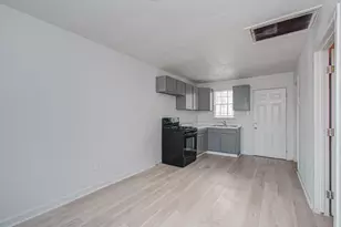 7622 Delavan Dr, Houston, TX 77028 - Photo 22