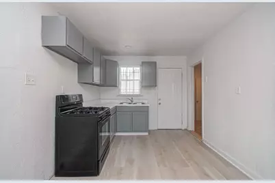 7622 Delavan Drive, Houston, TX 77028 - Photo 24