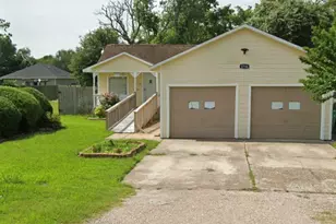 1716 Rosalee St, La Marque, TX 77568 - Photo 2