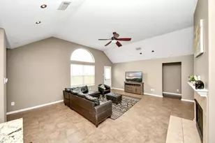 18318 Grove Brook Ln, Cypress, TX 77429 - Photo 8