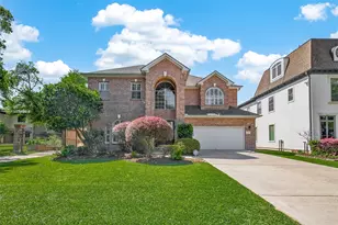 4019 Whitman, Houston, TX 77027 - Photo 1