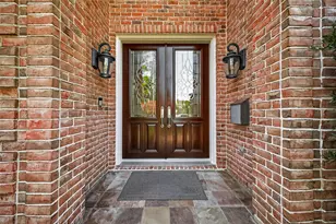 4019 Whitman, Houston, TX 77027 - Photo 2