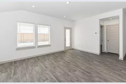 14826 Cold Water Drive, Baytown, TX 77523 - Photo 10