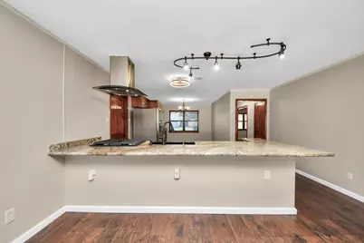 4210 Justin Lane, Deer Park, TX 77536 - Photo 4