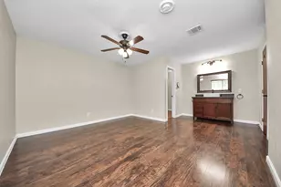 4210 Justin Ln, Deer Park, TX 77536 - Photo 16