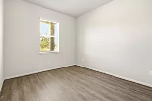 8438 Baywatch Cir, Baytown, TX 77523 - Photo 12