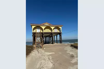 13202 Gulf Beach Drive, Freeport, TX 77541 - Photo 2