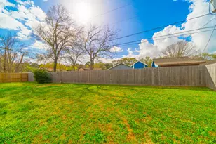 3502 Pine Meadow Ln, Houston, TX 77039 - Photo 14